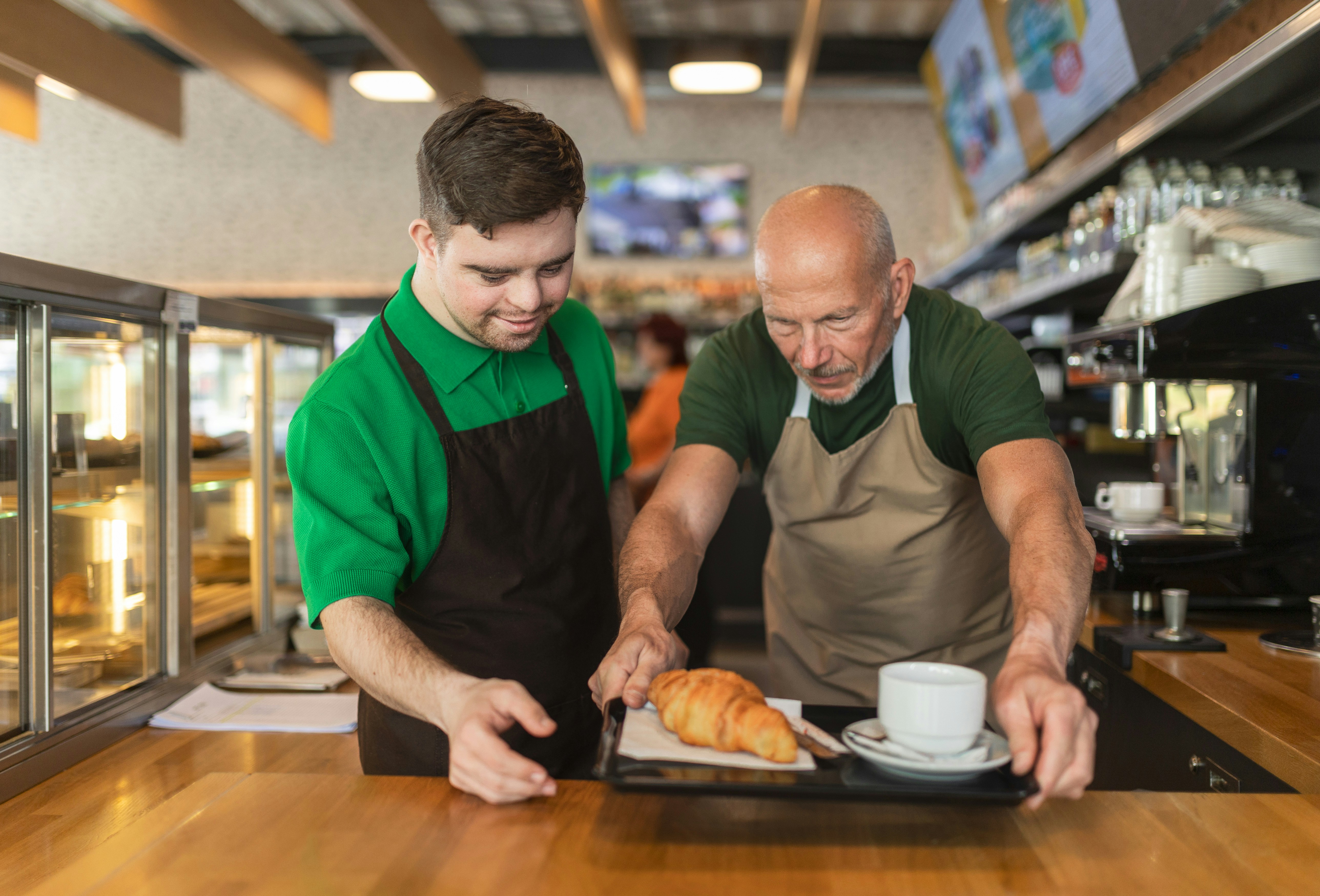 store manager and worker together